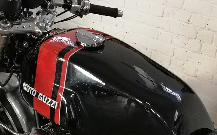 Moto Guzzi 750s replica plein