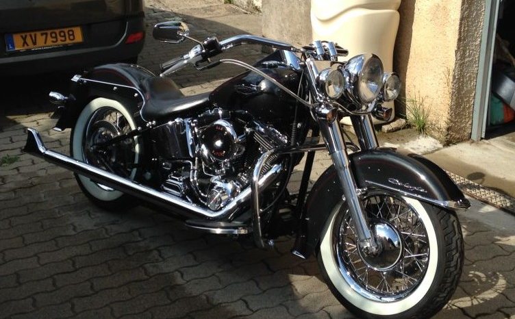 Harley-Davidson Softail Deluxe plein